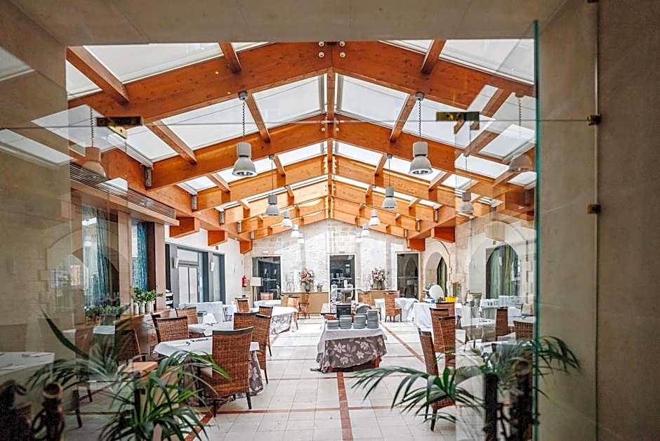 RICE Palacio de los Blasones