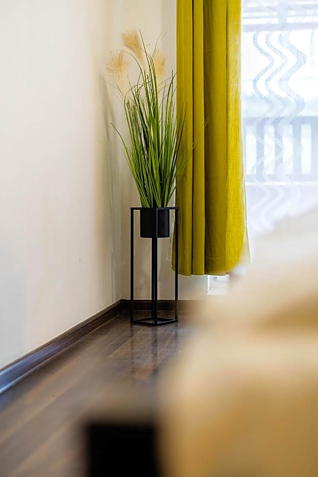 Leone Penzion&Restaurant