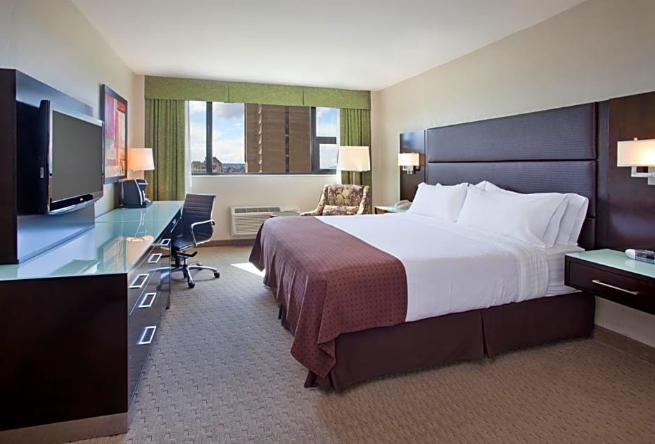 Holiday Inn Vancouver-Centre Broadway By IHG
