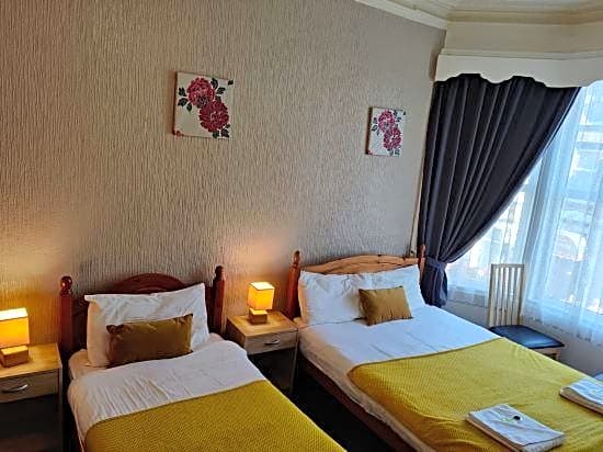 Chesterton Hotel, Blackpool South Shore