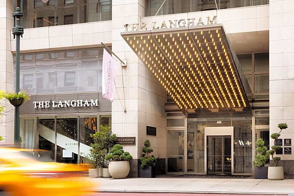Langham Place, New York, Fifth Avenue