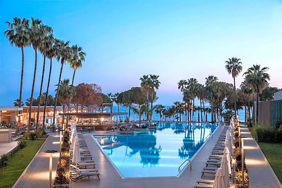 Acanthus Cennet Barut Collection - Ultra All Inclusive