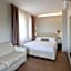 Hotel Carlton