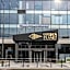 Golden Planet Hotel