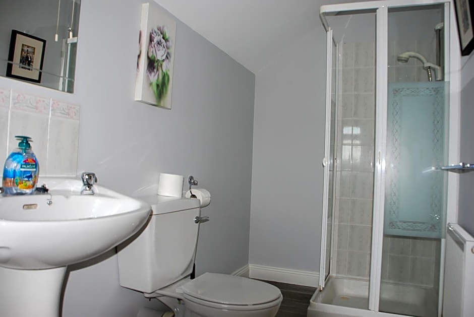 Kemar House post code F26RR28