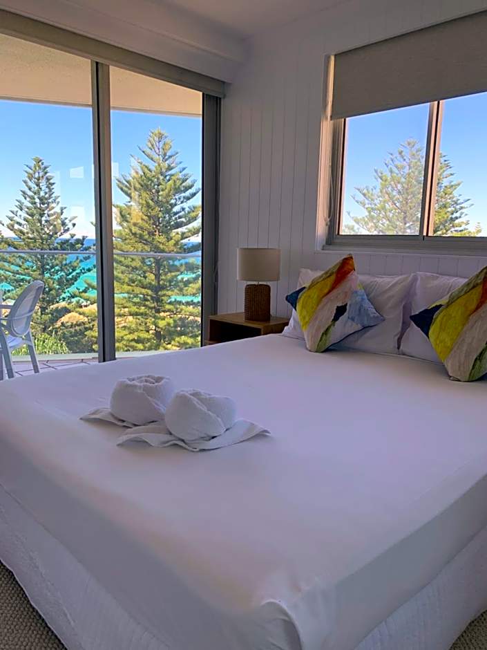 Pacific Regis Beachfront Holiday Apartments