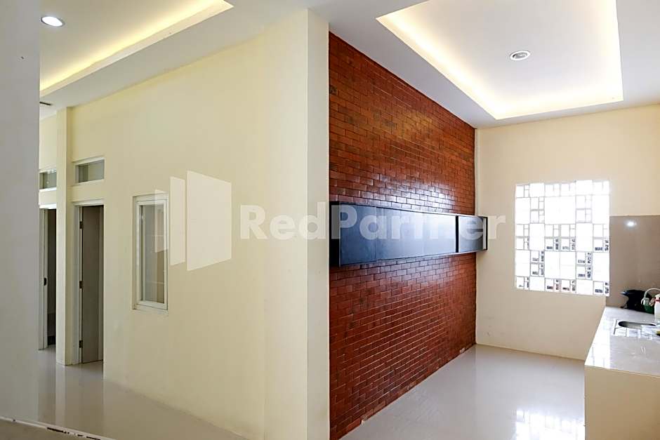 Nawasena Homey Syariah near Bandara Adisucipto 4 Mitra RedDoorz