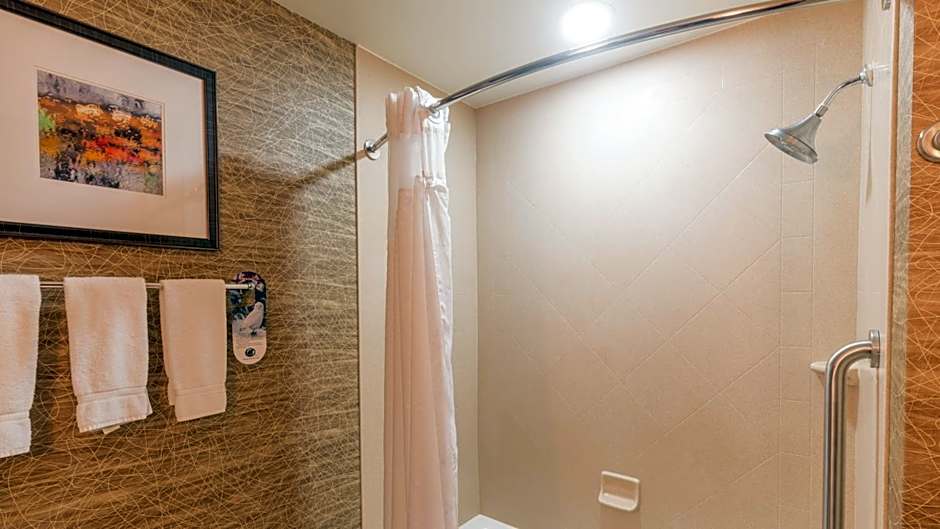 Holiday Inn Express Hotel and Suites Elk City By IHG