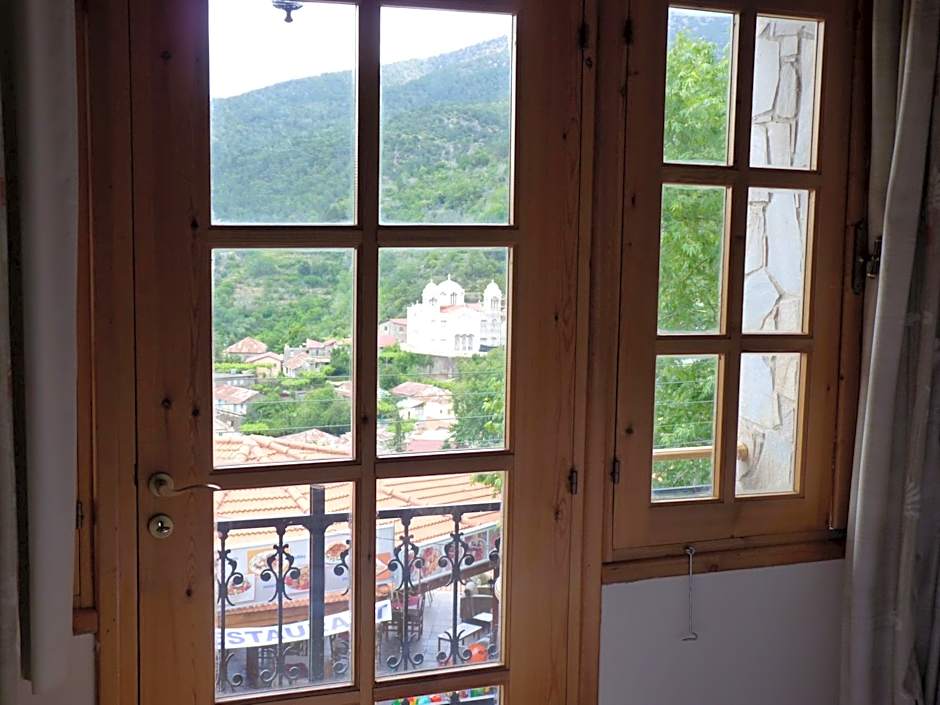 Mountain Rose Hotel & Restaurant