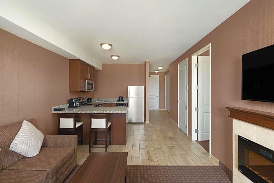 La Quinta Inn & Suites by Wyndham Paso Robles