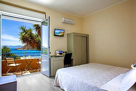 Hotel Calamosca