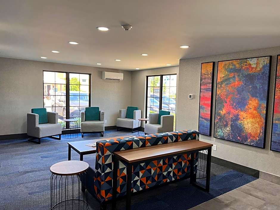 La Quinta Inn & Suites by Wyndham Lexington