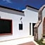 Laos Mar Hotel & Suites