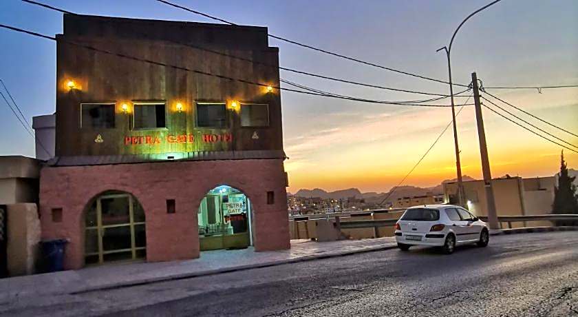 Petra Gate Hotel