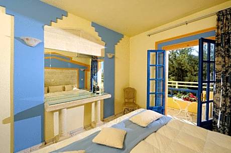 Executive Suite with Garden View