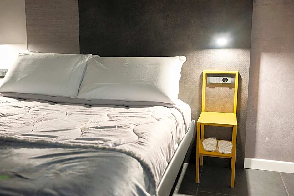 Alma Hotel