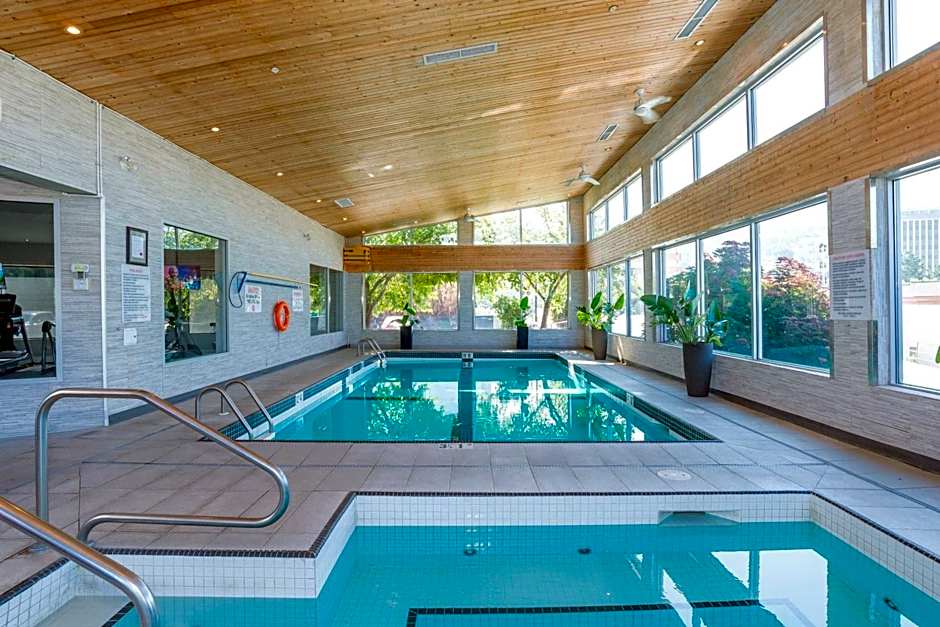 Sandman Signature Kamloops Hotel