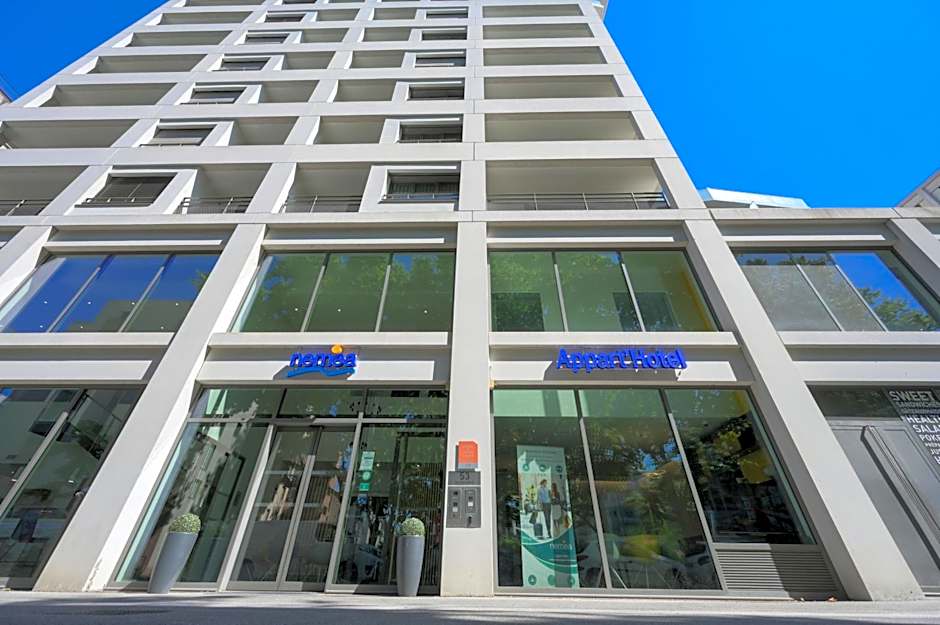 Néméa Appart Hotel Résidence So Cloud