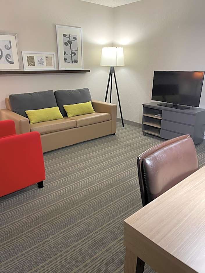 Country Inn & Suites by Radisson, Merrillville, IN