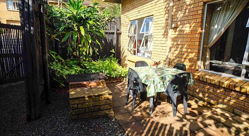 Ingwenya Lodge St Lucia