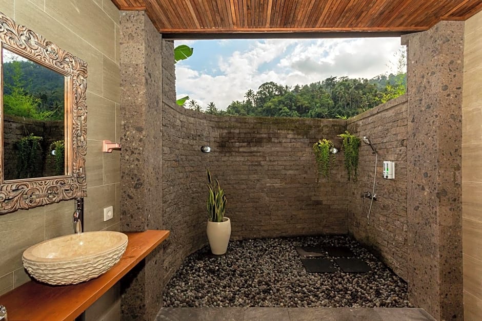 Kubu Sakian Villa and Restaurant Sidemen