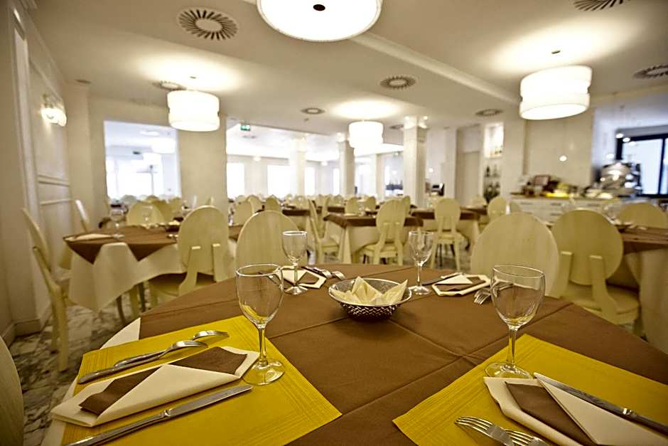 Hotel Aurora