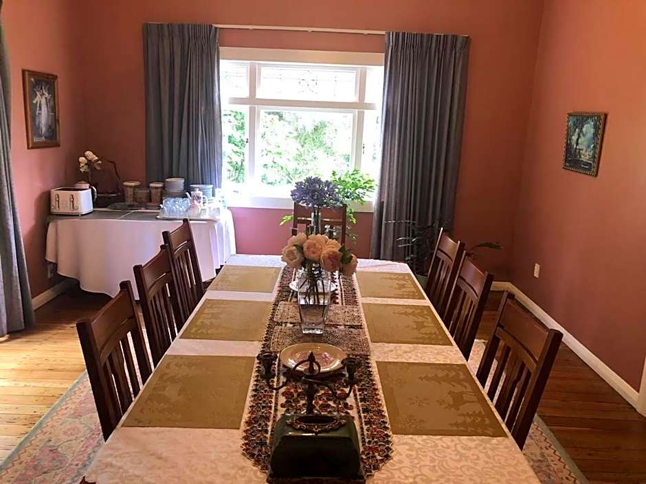 English Cherry Tree Manor