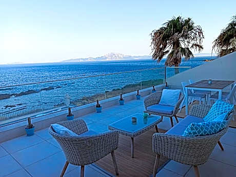 Punta Carnero Hostal