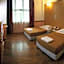Flora Place Hotel