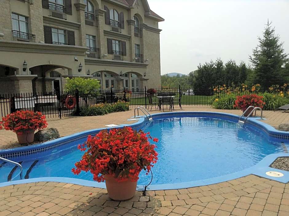 Hotel Vallea Bromont, Tapestry Collection by Hilton