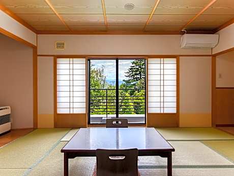 Lake Side Japanese Style 10 Tatami