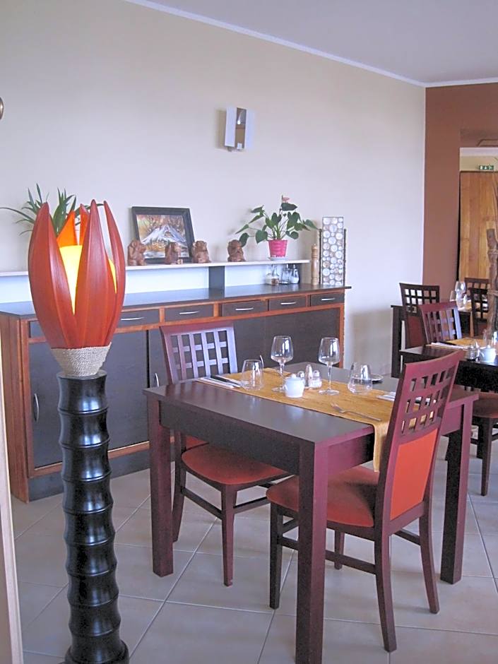 Hotel Restaurant Rive Gauche