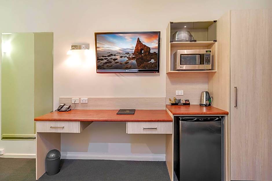 Prince of Wales Motor Inn