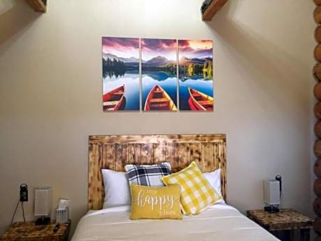 3 - Riverbed Retreat-Queen-Ensuite with Shower