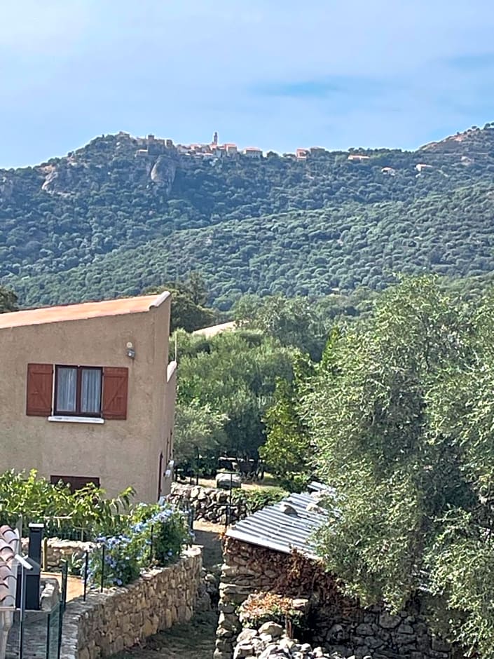 Casa Basgiu, chambres avec balcon