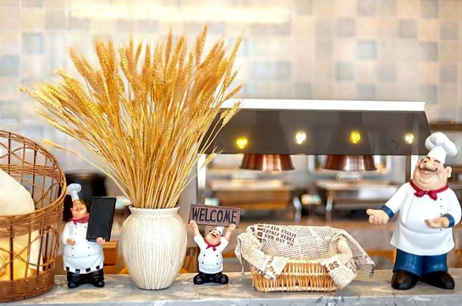 Echarm Hotel Yangjiang Baili Plaza