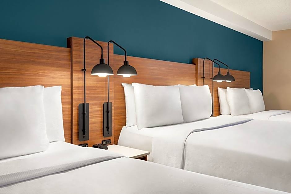 Wyndham Garden Niagara Falls Fallsview