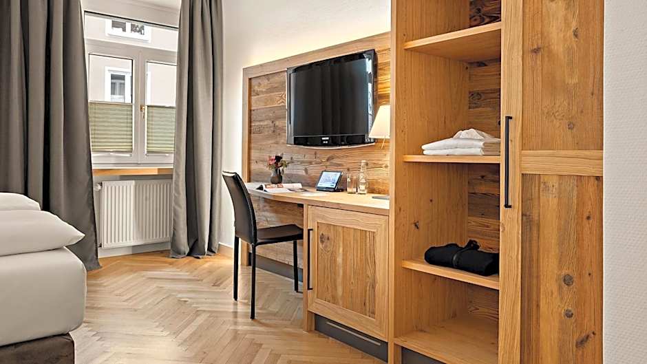 Alpen Hotel Munchen