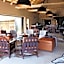 Umzolozolo Private Safari Lodge & Spa