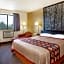 Super 8 by Wyndham Lexington VA