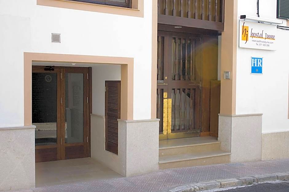 Hostal Jume - Urban Rooms