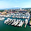 Luxurious Oceanfront condo with Unmatched Panoramic Views