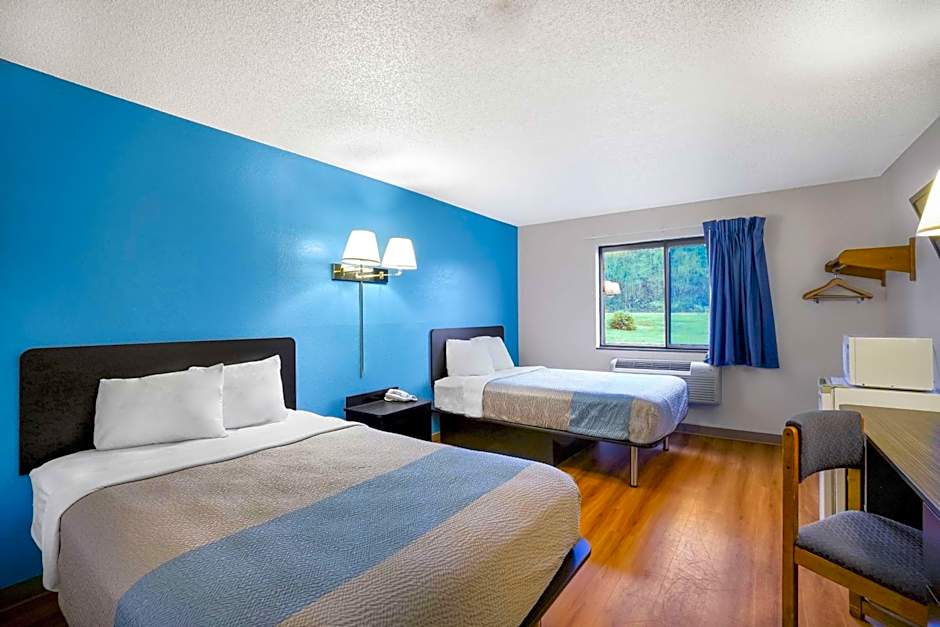 Motel 6-Montoursville, PA - Williamsport