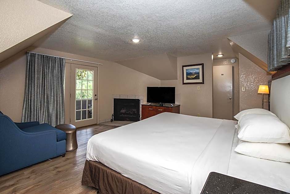 Chalet Inn