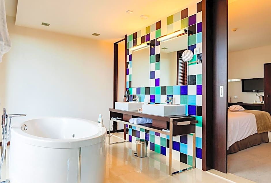 Axis Porto Business & Spa Hotel