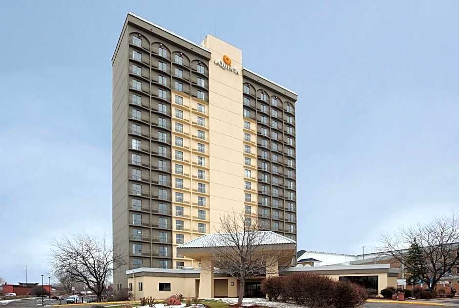 La Quinta Inn & Suites by Wyndham Minneapolis Bloomington West
