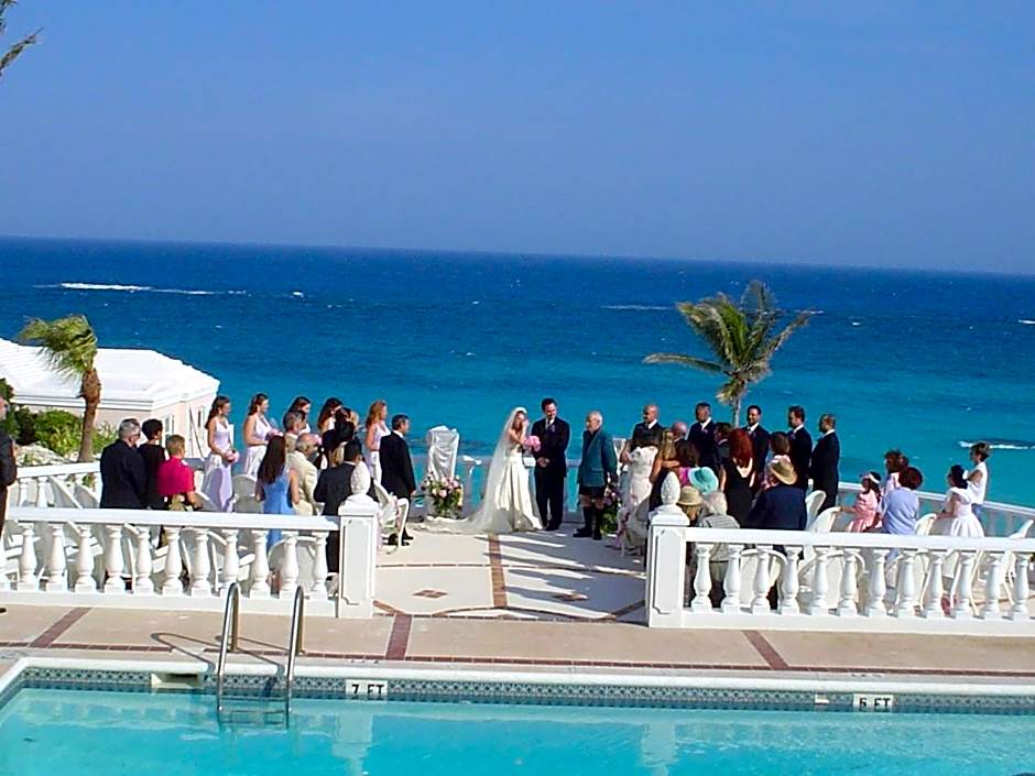 Coco Reef Bermuda