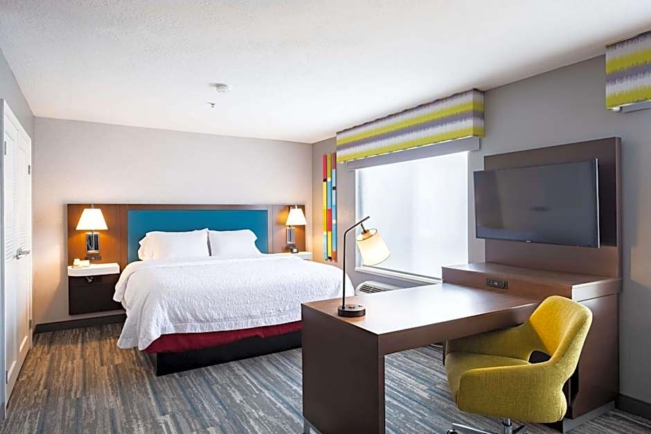 Hampton Inn By Hilton & Suites Salt Lake City Airport, Ut