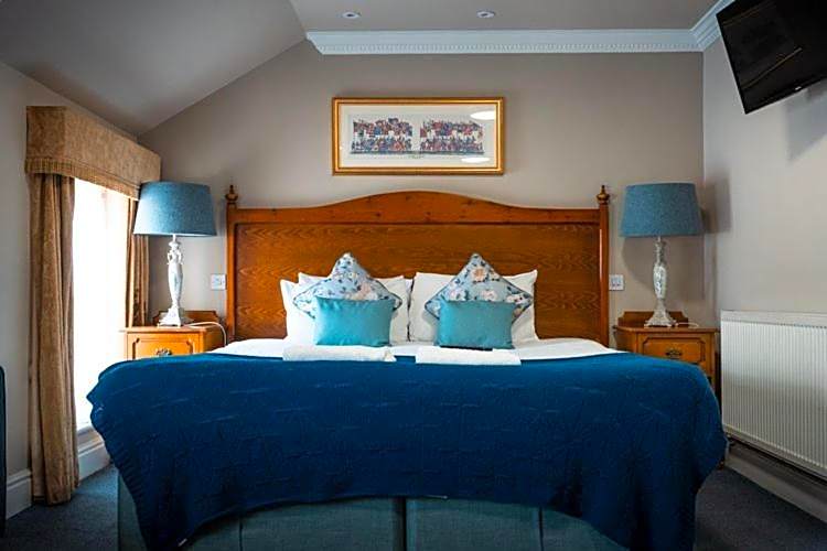 The Atherstone Red Lion Hotel