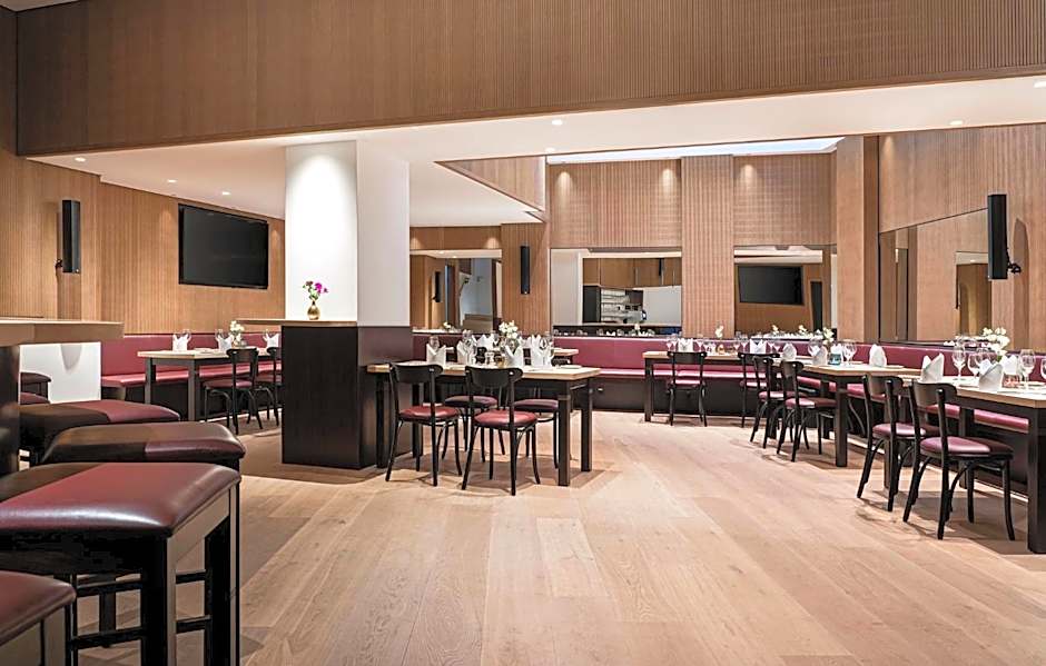 Stadthotel am Romerturm